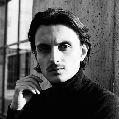 Maël Garbe-Wajda, portrait en noir et blanc